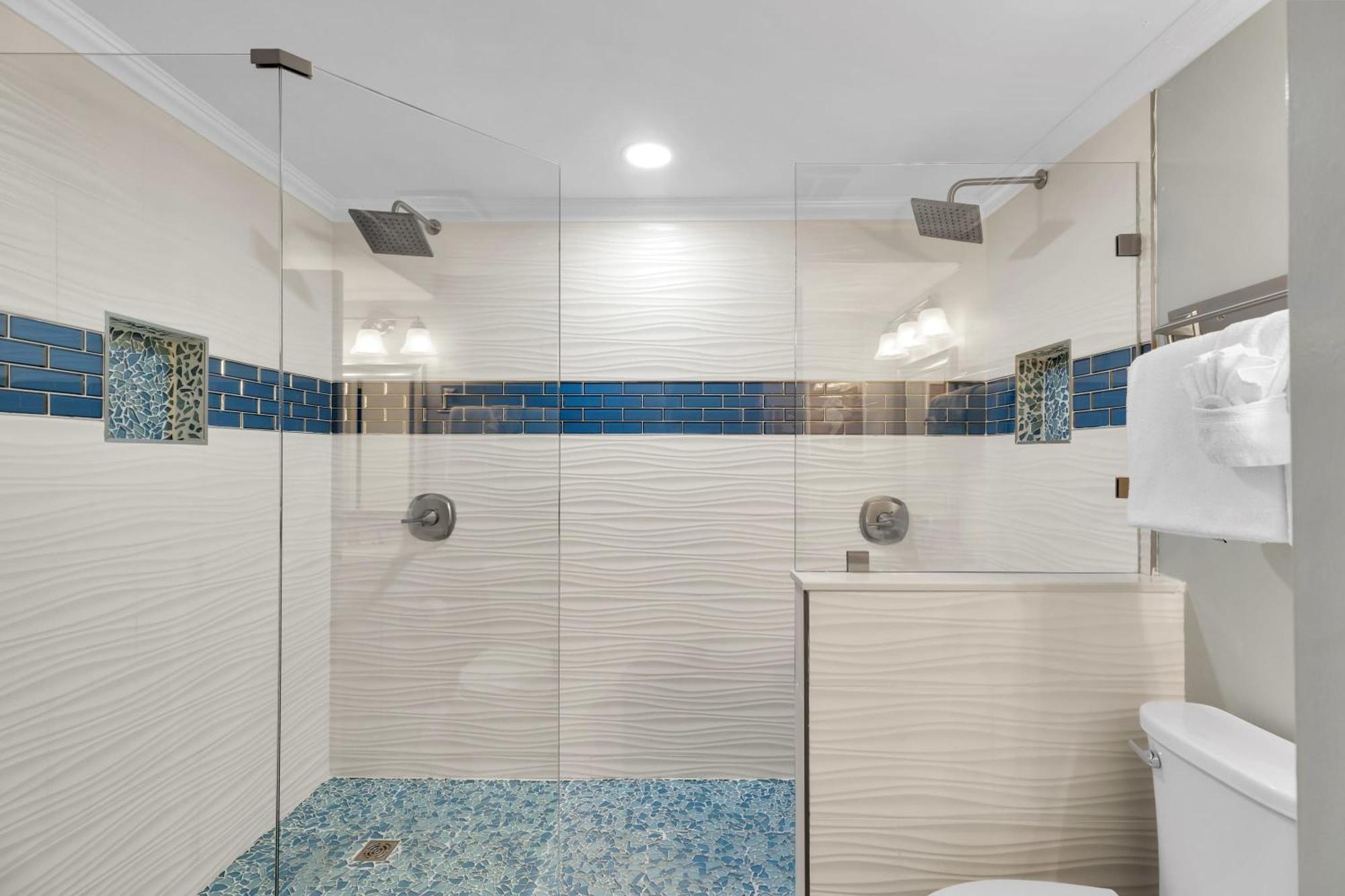 St Kitts - Downtown Waterfront Penthouse Pool Dock Parking Villa Key West Exterior photo